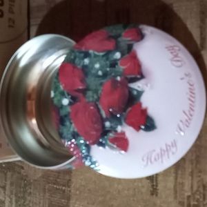 Valentines tin can